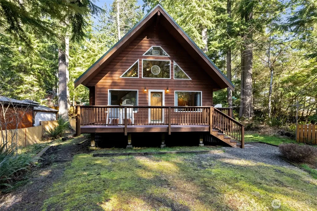 214 Paradise Drive Ashford WA 98304