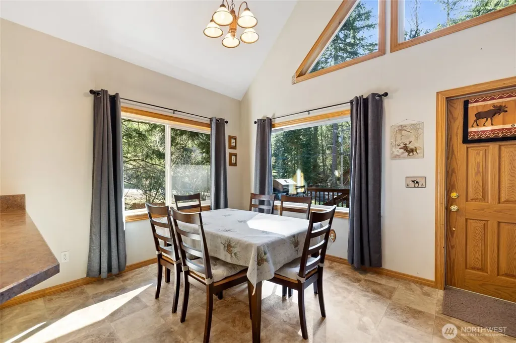 214 Paradise Drive Ashford WA 98304