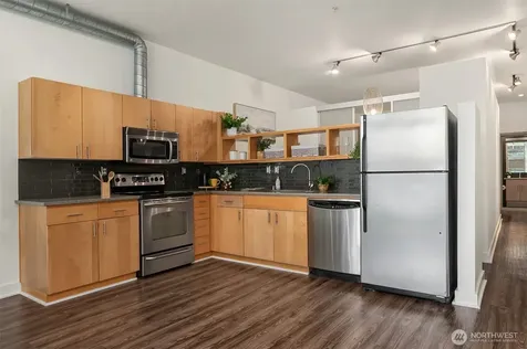 2015 Terry Avenue Seattle WA 98121