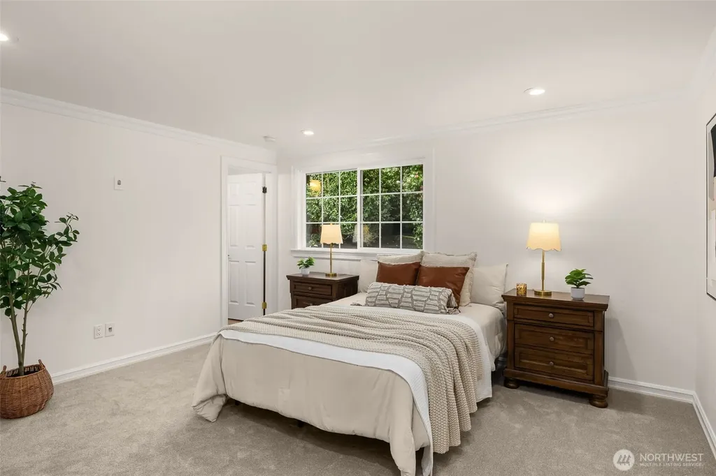11004 100th Avenue NE Kirkland WA 98033