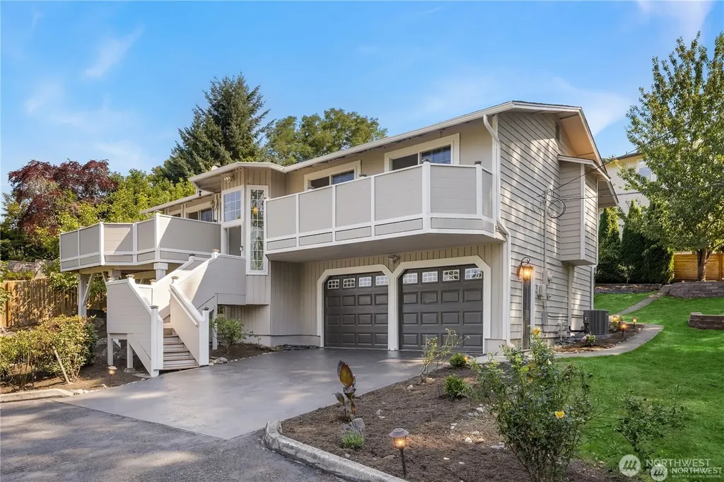 11004 100th Avenue NE Kirkland WA 98033