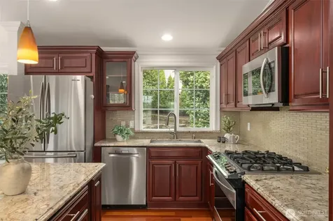 11004 100th Avenue NE Kirkland WA 98033