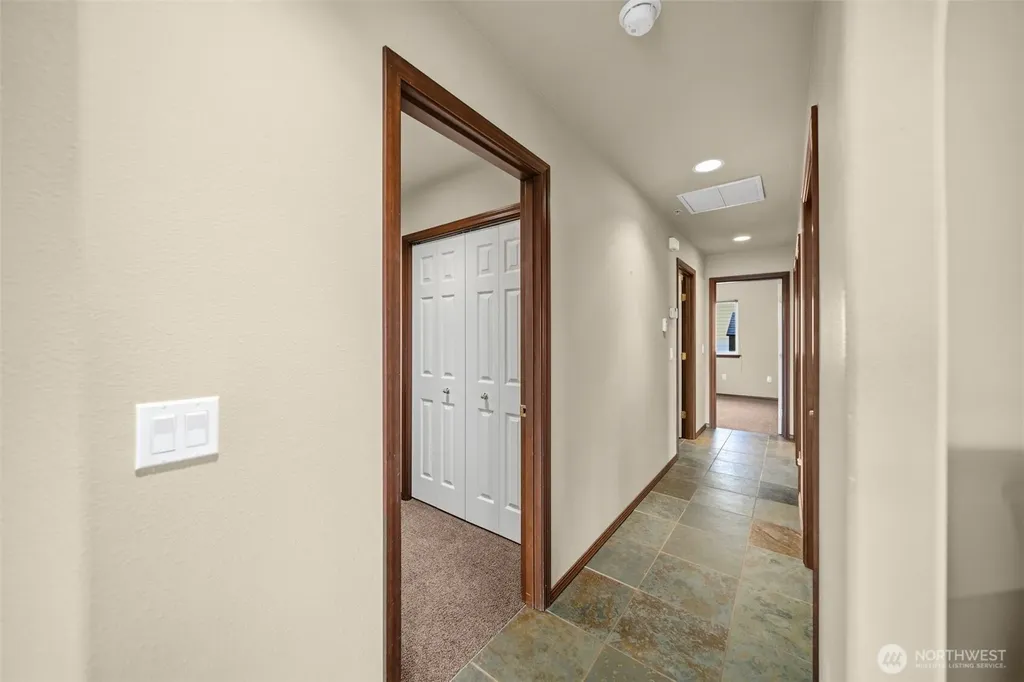 2312 Canyon Hills Drive East Wenatchee WA 98802