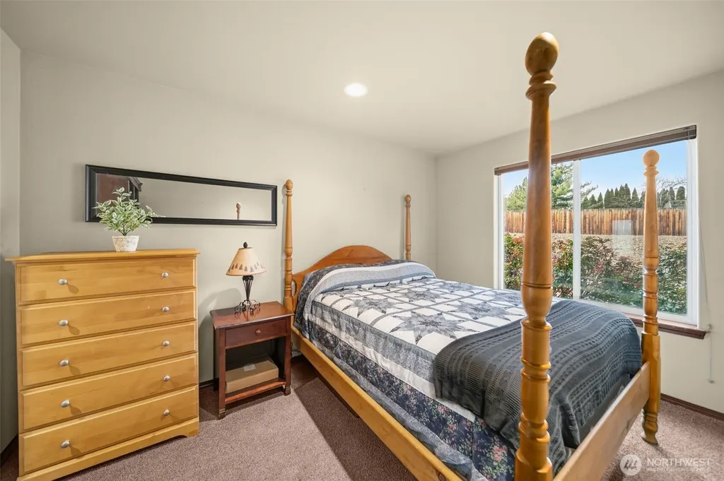 2312 Canyon Hills Drive East Wenatchee WA 98802