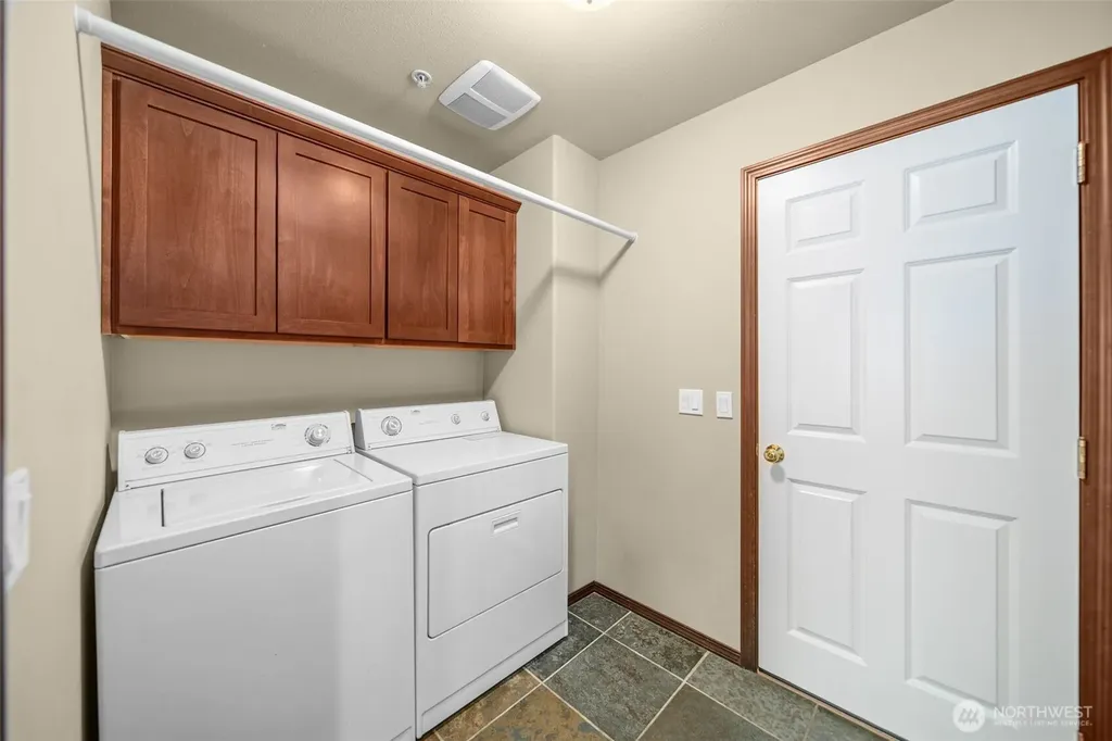 2312 Canyon Hills Drive East Wenatchee WA 98802