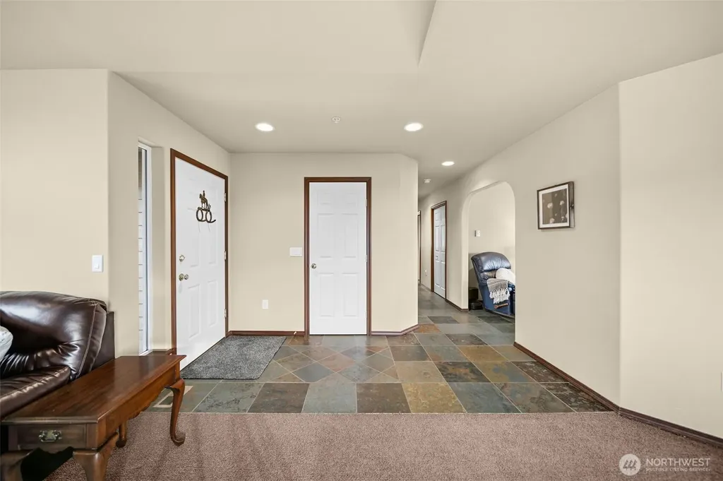 2312 Canyon Hills Drive East Wenatchee WA 98802