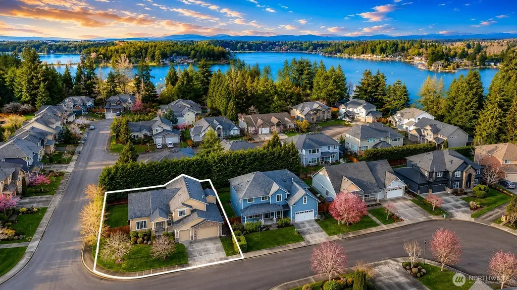 21305 62nd Street Ct E Lake Tapps WA 98391
