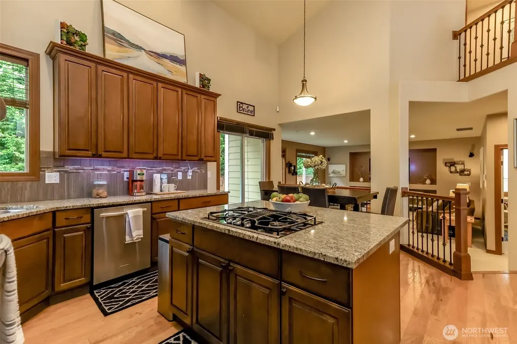 21305 62nd Street Ct E Lake Tapps WA 98391