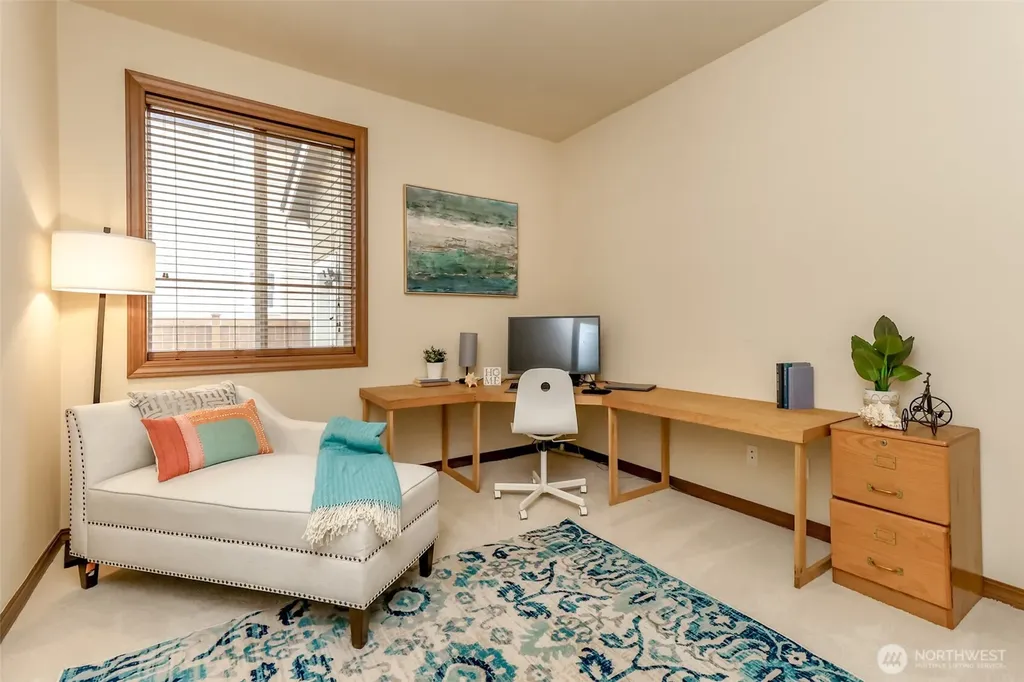 21305 62nd Street Ct E Lake Tapps WA 98391