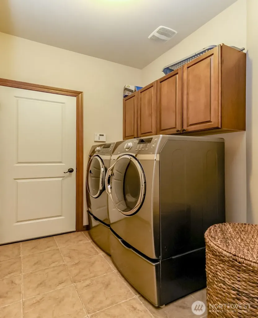21305 62nd Street Ct E Lake Tapps WA 98391