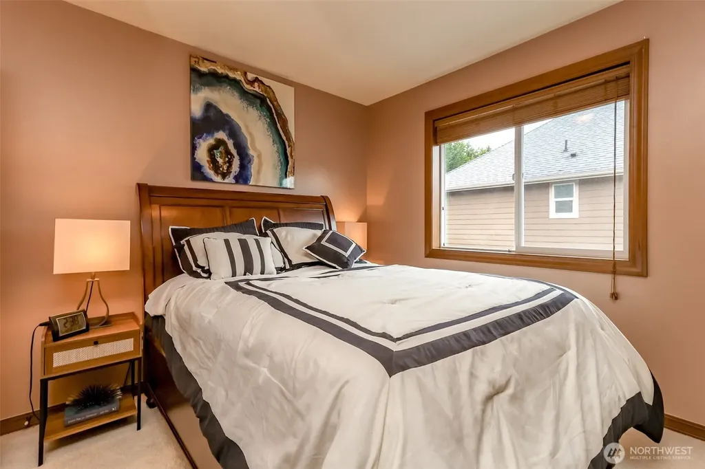 21305 62nd Street Ct E Lake Tapps WA 98391