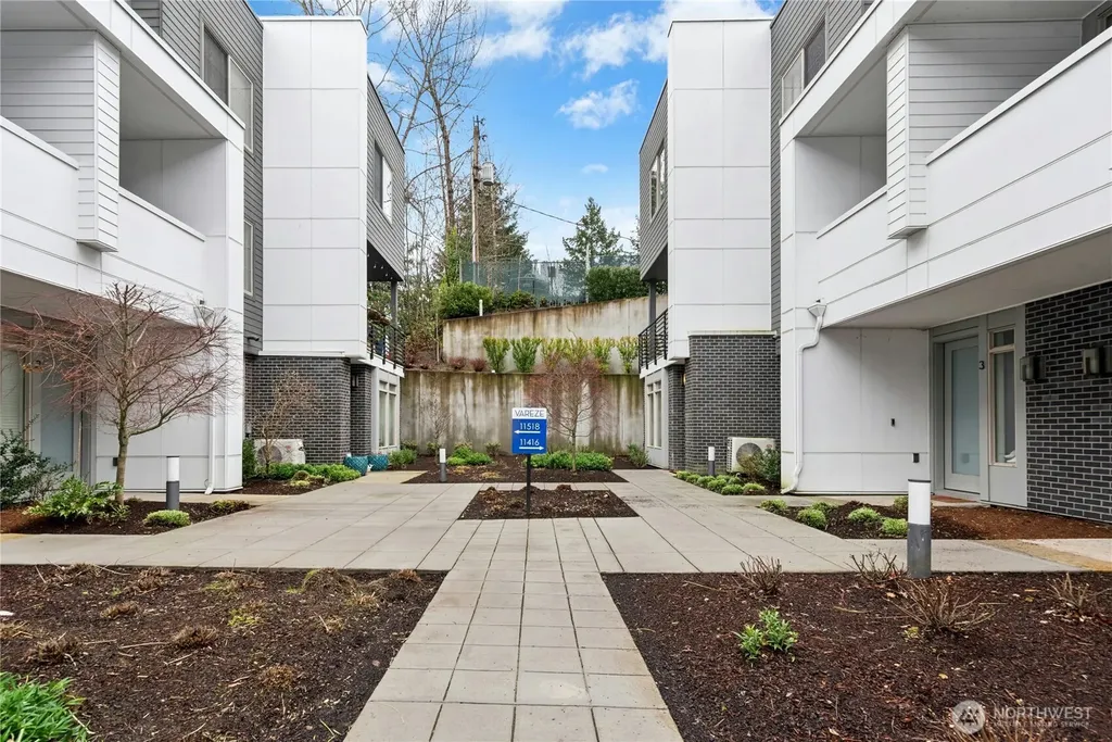11416 117th Lane NE Kirkland WA 98034
