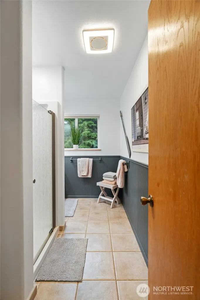 245 Joe Rocky Road Raymond WA 98577