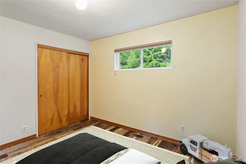 245 Joe Rocky Road Raymond WA 98577