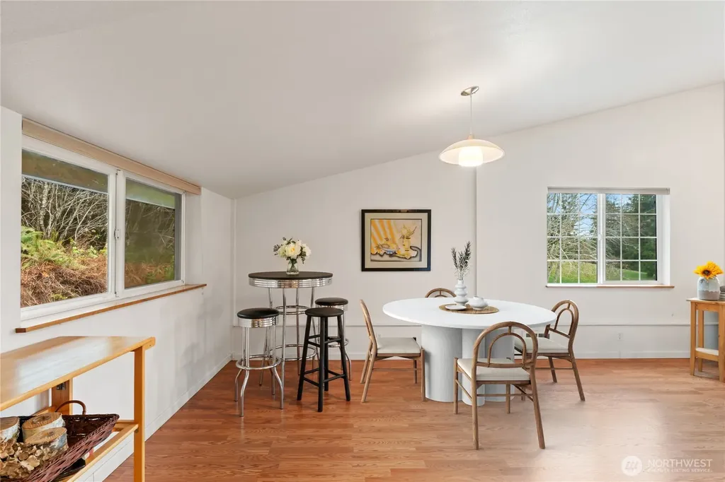245 Joe Rocky Road Raymond WA 98577