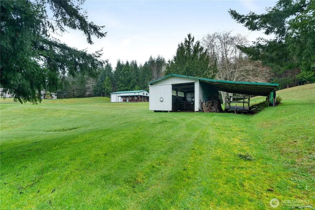245 Joe Rocky Road Raymond WA 98577