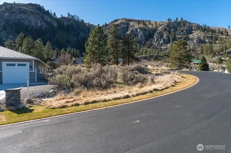 15315 Lakeview Street Entiat WA 98822