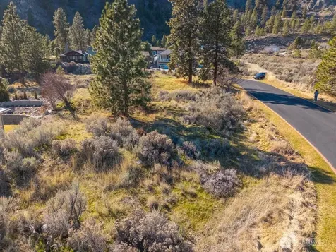 15315 Lakeview Street Entiat WA 98822