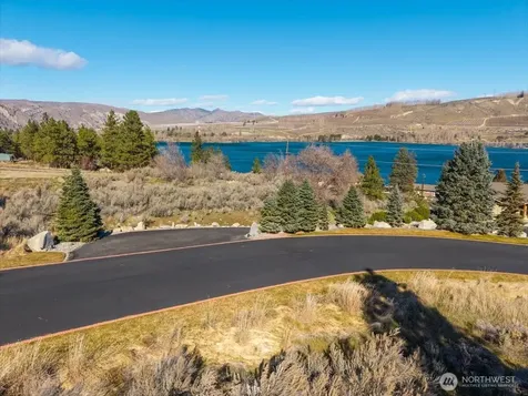 15315 Lakeview Street Entiat WA 98822
