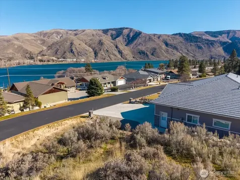 15315 Lakeview Street Entiat WA 98822