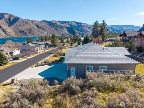 15315 Lakeview Street Entiat WA 98822