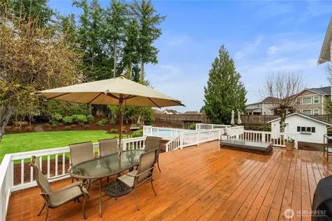 15511 133rd Avenue E Puyallup WA 98374