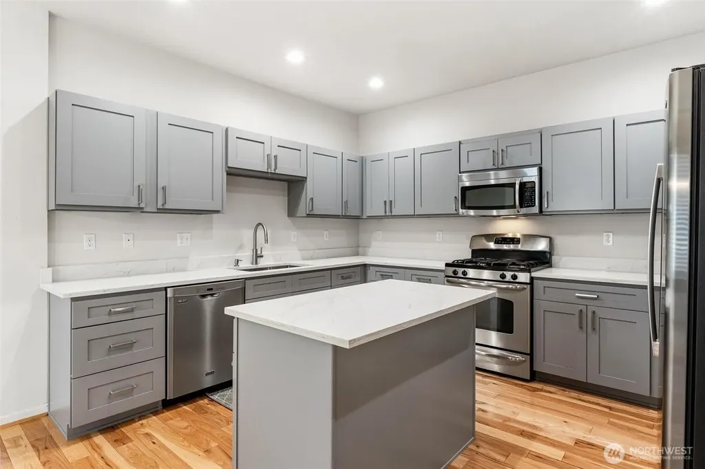 8381 21st Street NE Lake Stevens WA 98258