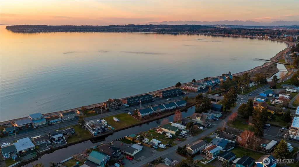 7563 Morrison Avenue Blaine WA 98230