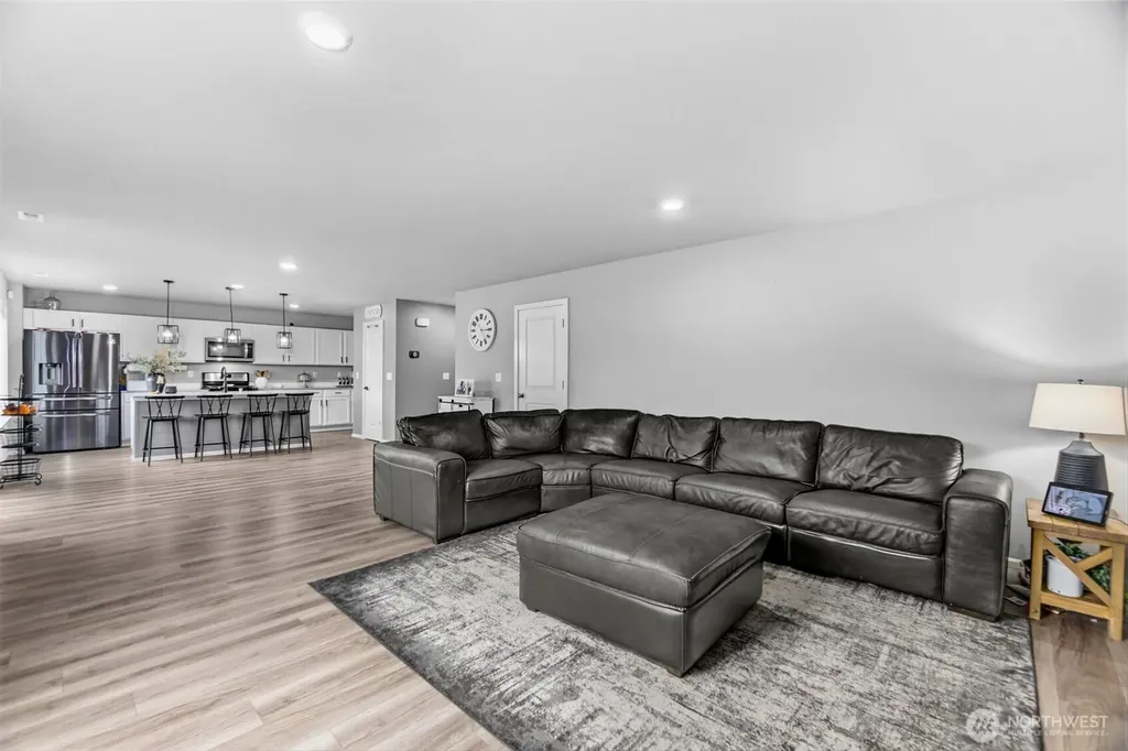 9274 Candytuft Drive SE Tumwater WA 98501