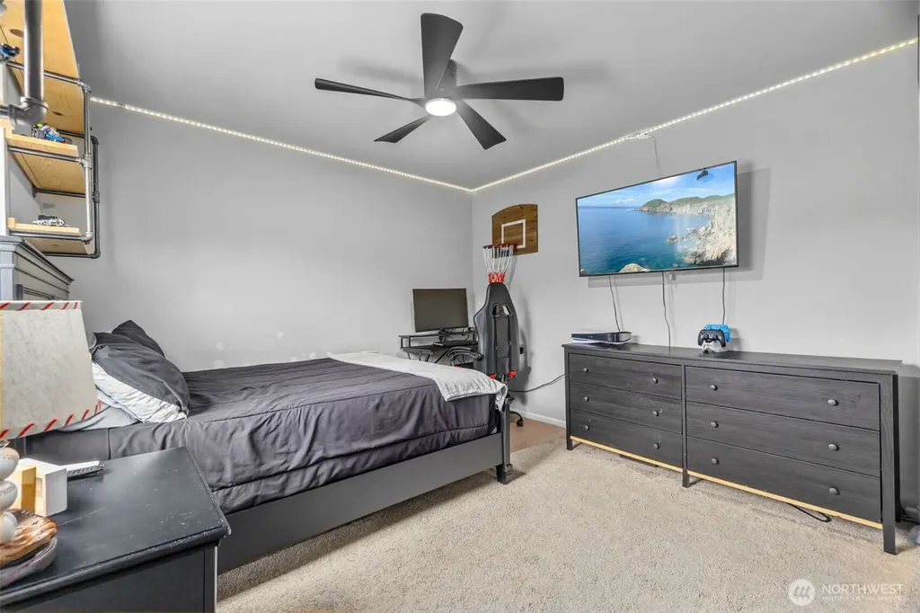 9274 Candytuft Drive SE Tumwater WA 98501