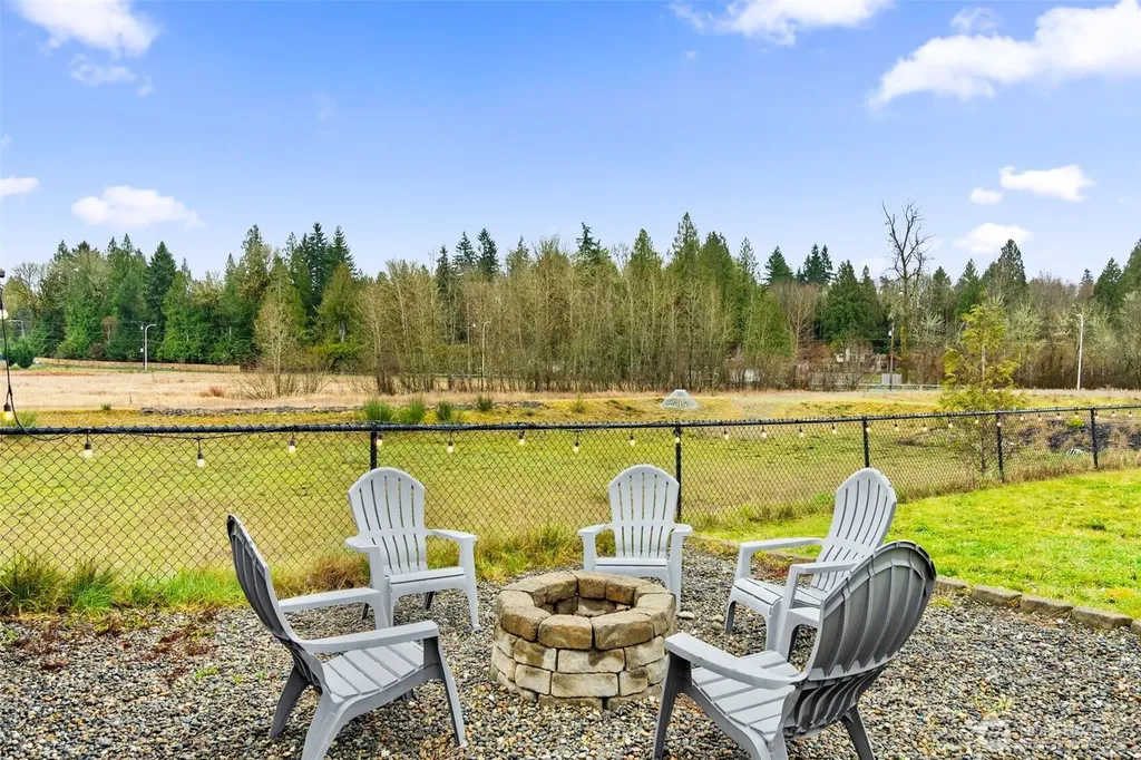 9274 Candytuft Drive SE Tumwater WA 98501