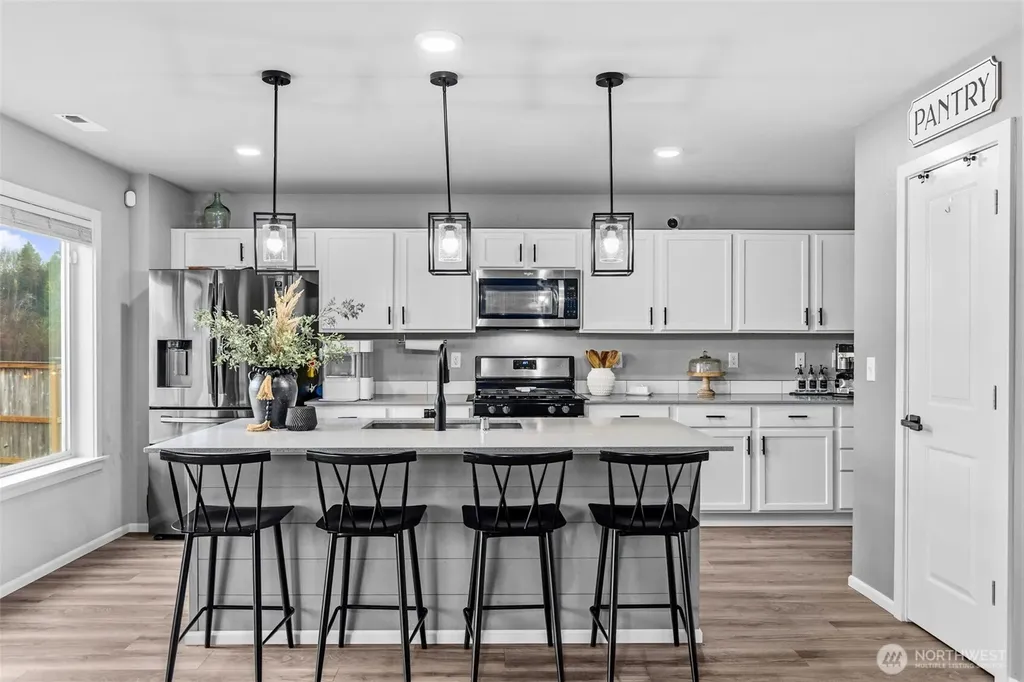 9274 Candytuft Drive SE Tumwater WA 98501