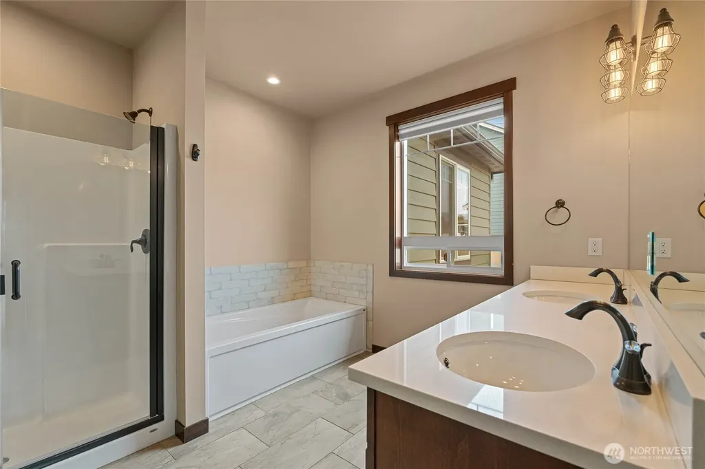 755 S Perry Avenue East Wenatchee WA 98802