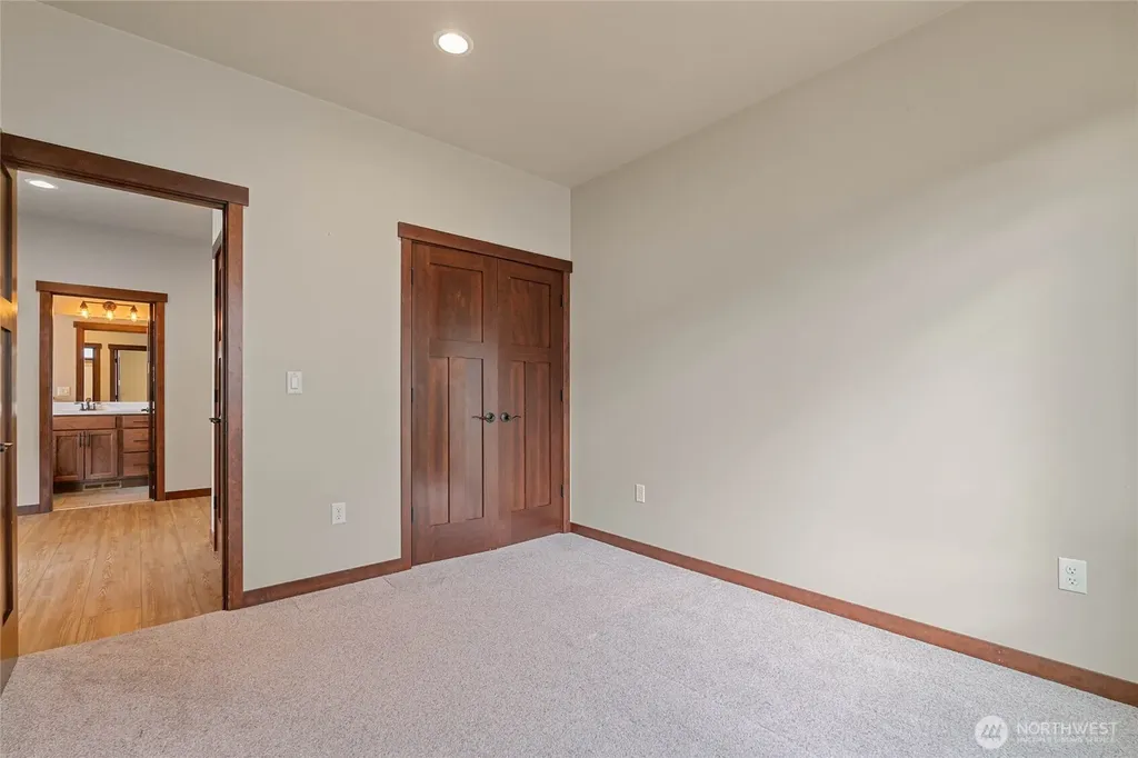 755 S Perry Avenue East Wenatchee WA 98802