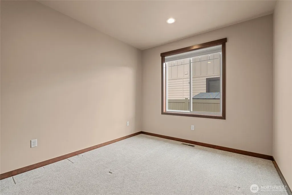 755 S Perry Avenue East Wenatchee WA 98802