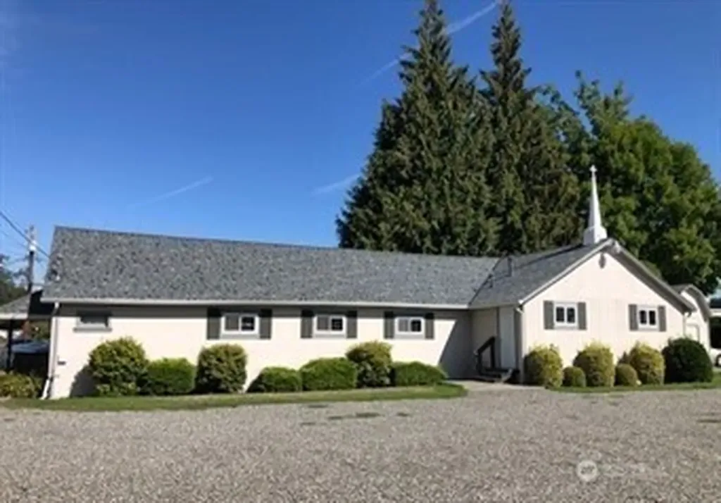 611 Mckinnon Avenue Sumner WA 98390