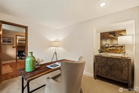 24229 NE 7th Place Sammamish WA 98074