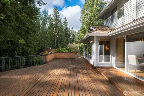 24229 NE 7th Place Sammamish WA 98074