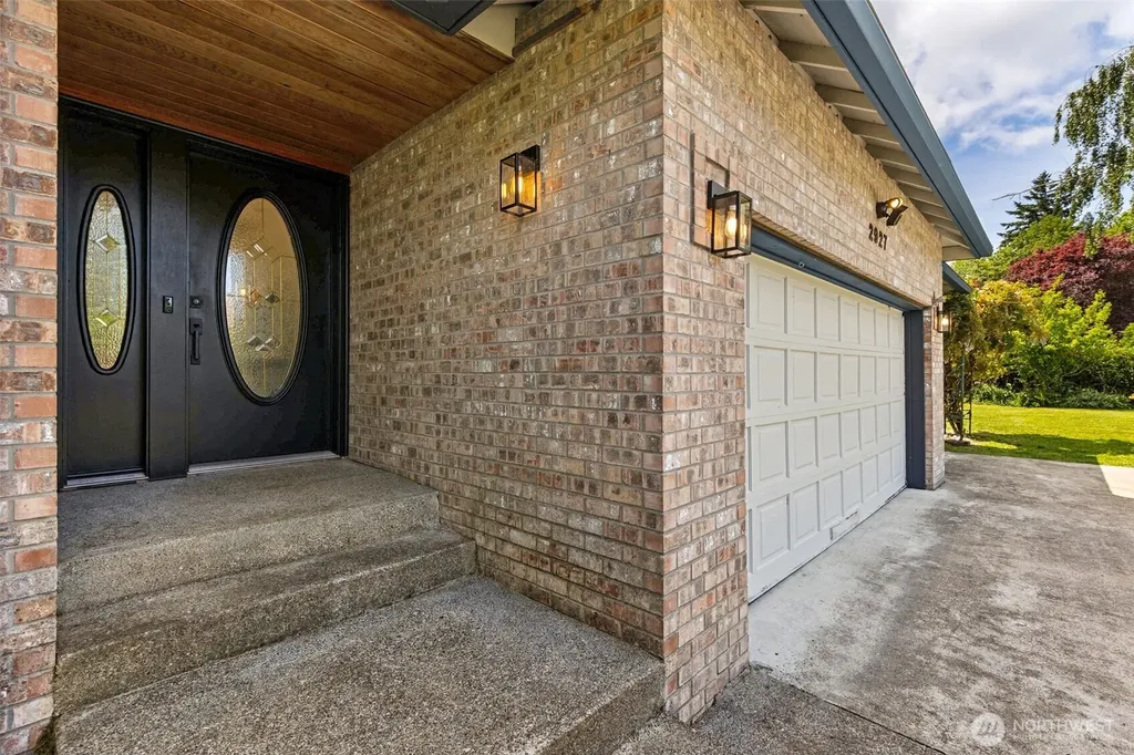 2927 27th Lane NE Olympia WA 98506