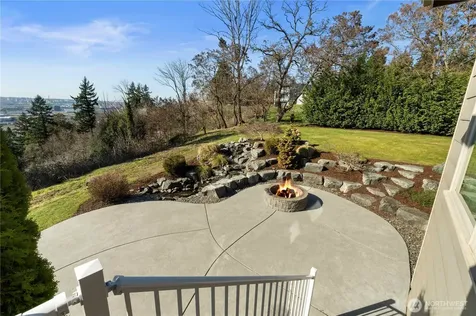 518 64th Avenue Ct East Fife WA 98424