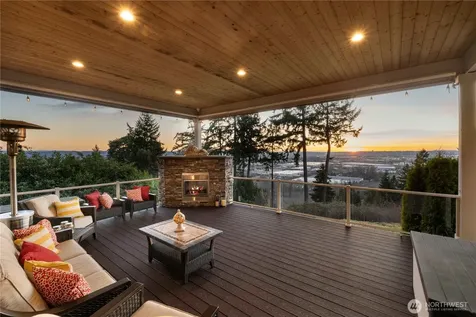 518 64th Avenue Ct East Fife WA 98424