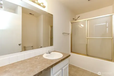 7017 179th Street Ct E Puyallup WA 98375