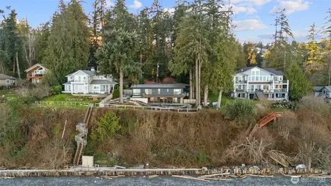 1067 Cavalero Road Camano Island WA 98282