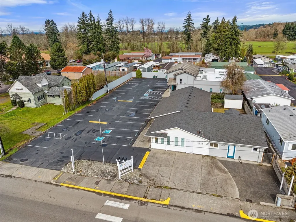 1805 Cooks Hill Road Centralia WA 98531