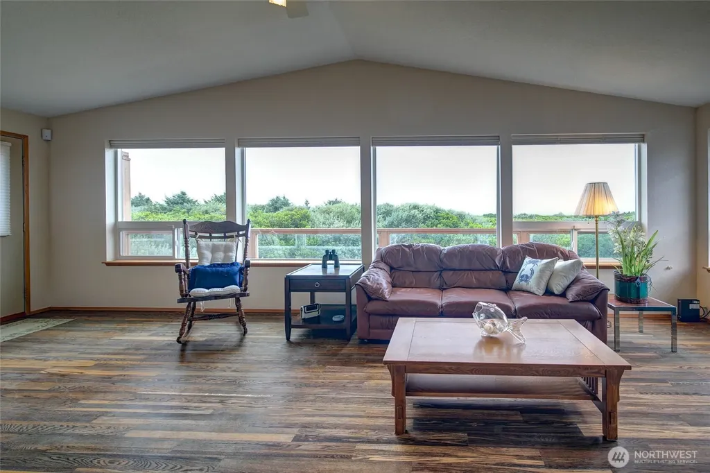 347 Sand Dune Avenue SW Ocean Shores WA 98569
