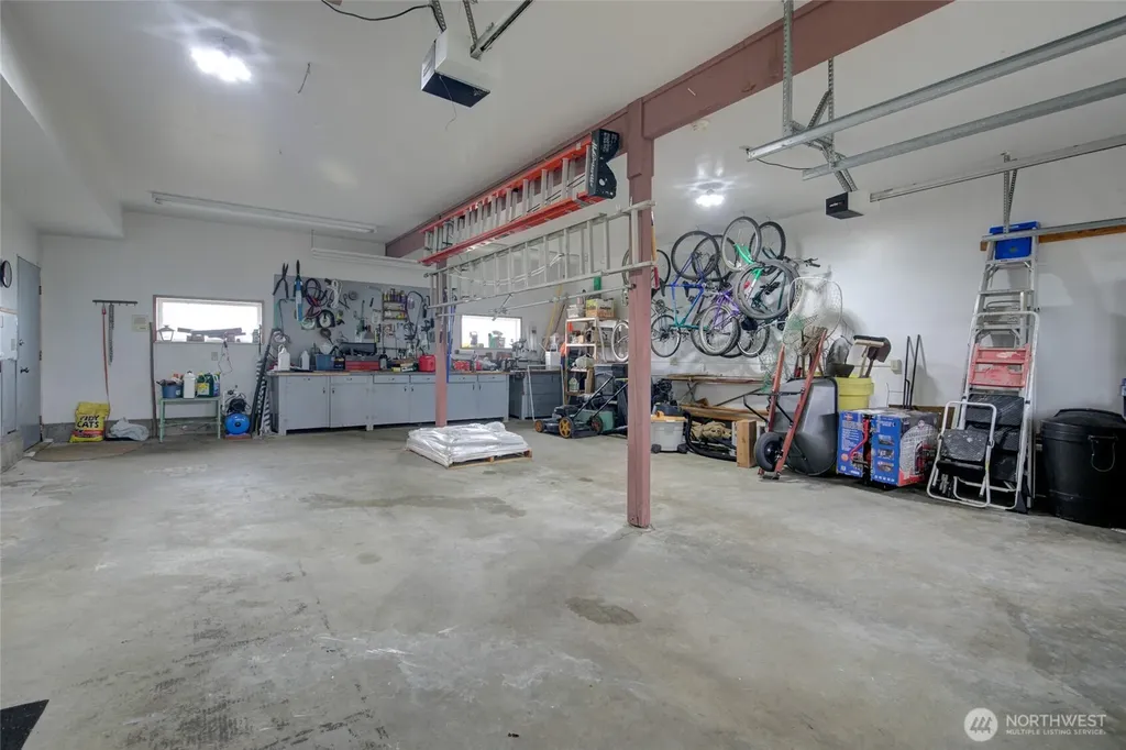 347 Sand Dune Avenue SW Ocean Shores WA 98569