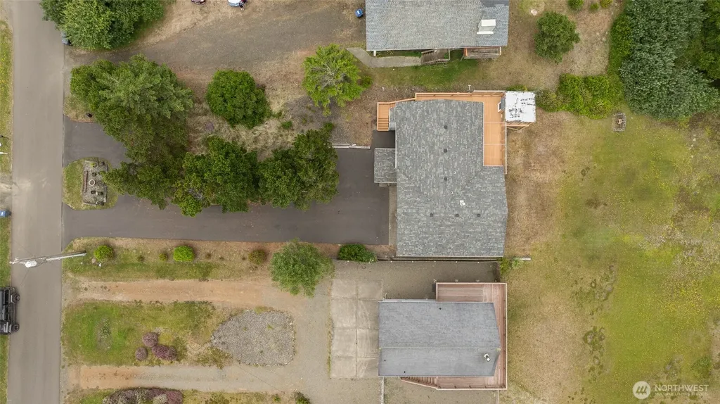 347 Sand Dune Avenue SW Ocean Shores WA 98569