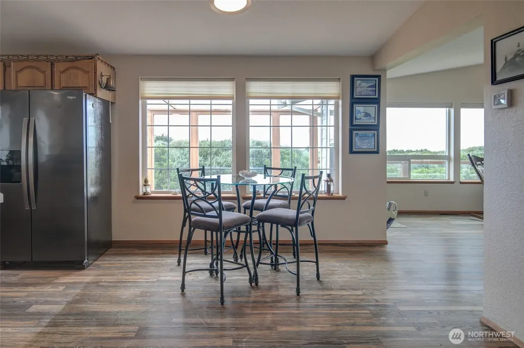 347 Sand Dune Avenue SW Ocean Shores WA 98569