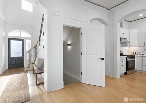 7908 S Lakeridge Drive Seattle WA 98178