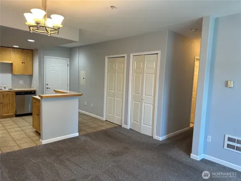 4722 12th Avenue NE Seattle WA 98105